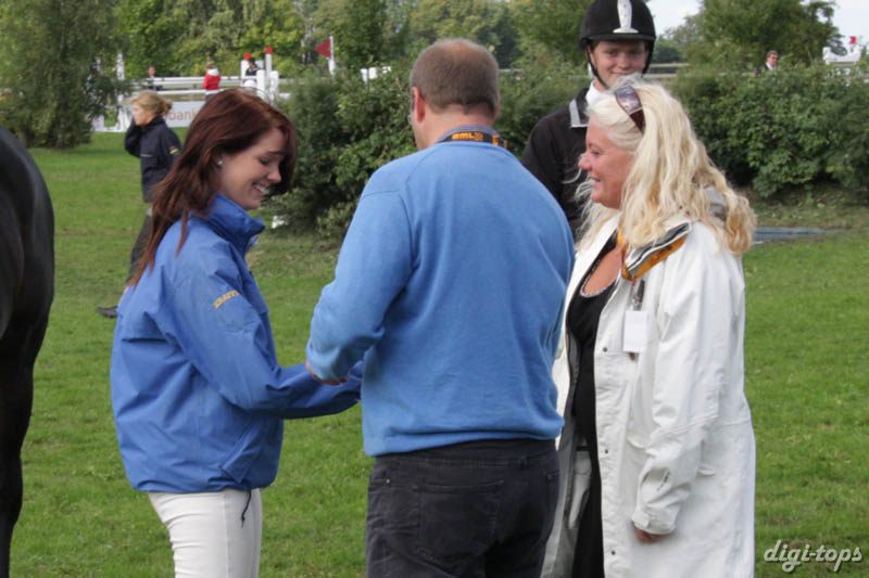 20080829_121014_0508