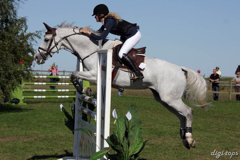 20080830_105700_0306 Petronella Andersson Serna Sans Mere