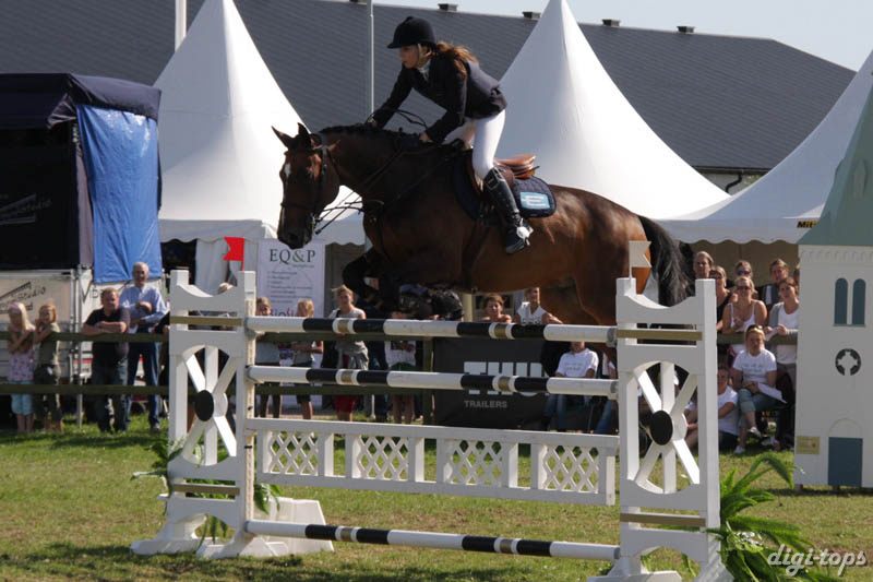 20080831_142548_0218 Amanda Kjellberg Kurage