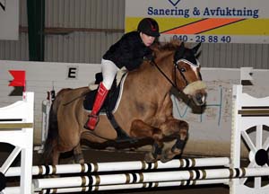 20090308_140920_0200 nicole bieder rips sir ivanhoe