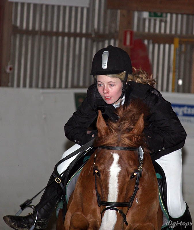 20090308_143016_0242 elin areskoug midnight lady