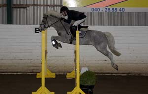 Carle_Elsa_Grey_Bray_4b_20090404_132510_0234