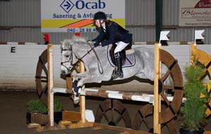 Carle_Elsa_Grey_Bray_7b_20090405_115344_0169