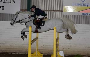 Carey_Phillip_Cts_Jordan_4c_20090404_140132_0271