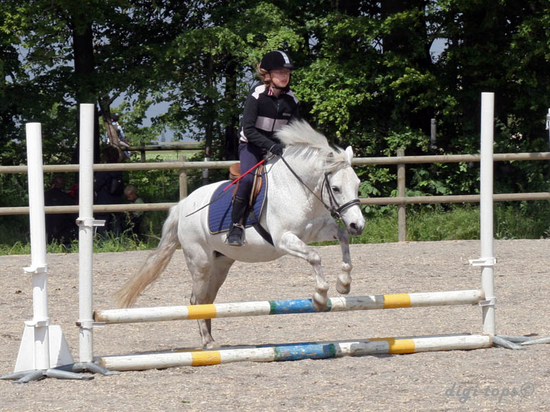 20090606_135350_0117_nilsson_moa_lucy