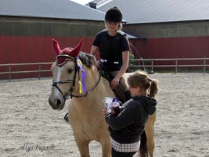 20090606_155744_0089_prisutdeln_60cm