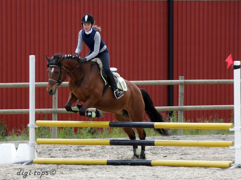 20090606_162854_0128_tjernberg_alexandra_elmelys-sweet-caroline