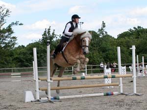 20090606_162356_0339_hylen_joesphine_wilton