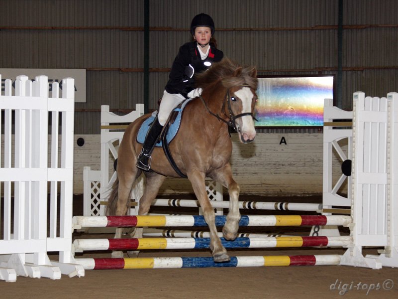 20100513_122208_0143 Felicia Eden Red Bull