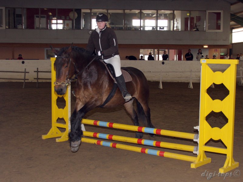 20100513_123554_0177 Erica Heander Elsa