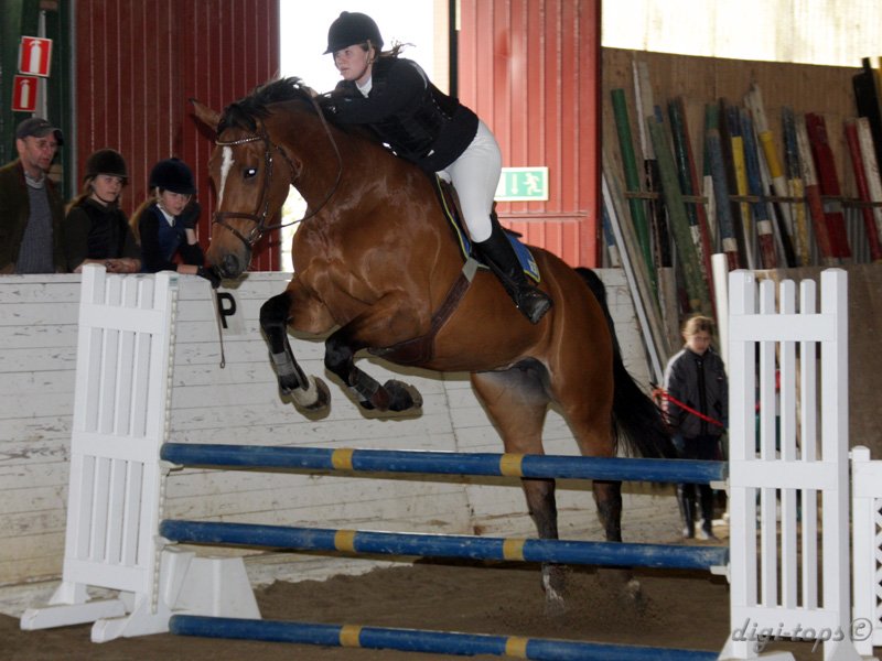 20100513_143754_0374 Clara Gustafsson Riddish